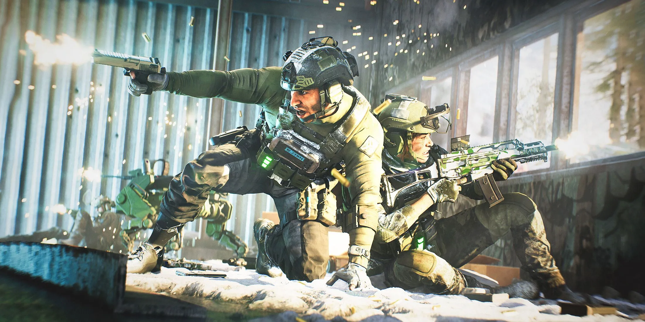 Hai đặc nhiệm chiến trường đang giao tranh ác liệt trong Battlefield 2042, minh họa cho sự thay đổi về cơ chế phá hủy trong dòng game.