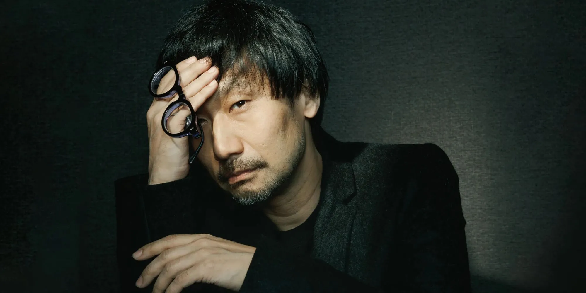 Hình ảnh chế về việc Hideo Kojima chỉnh sửa Death Stranding 2 để tránh trở nên quá phổ biến