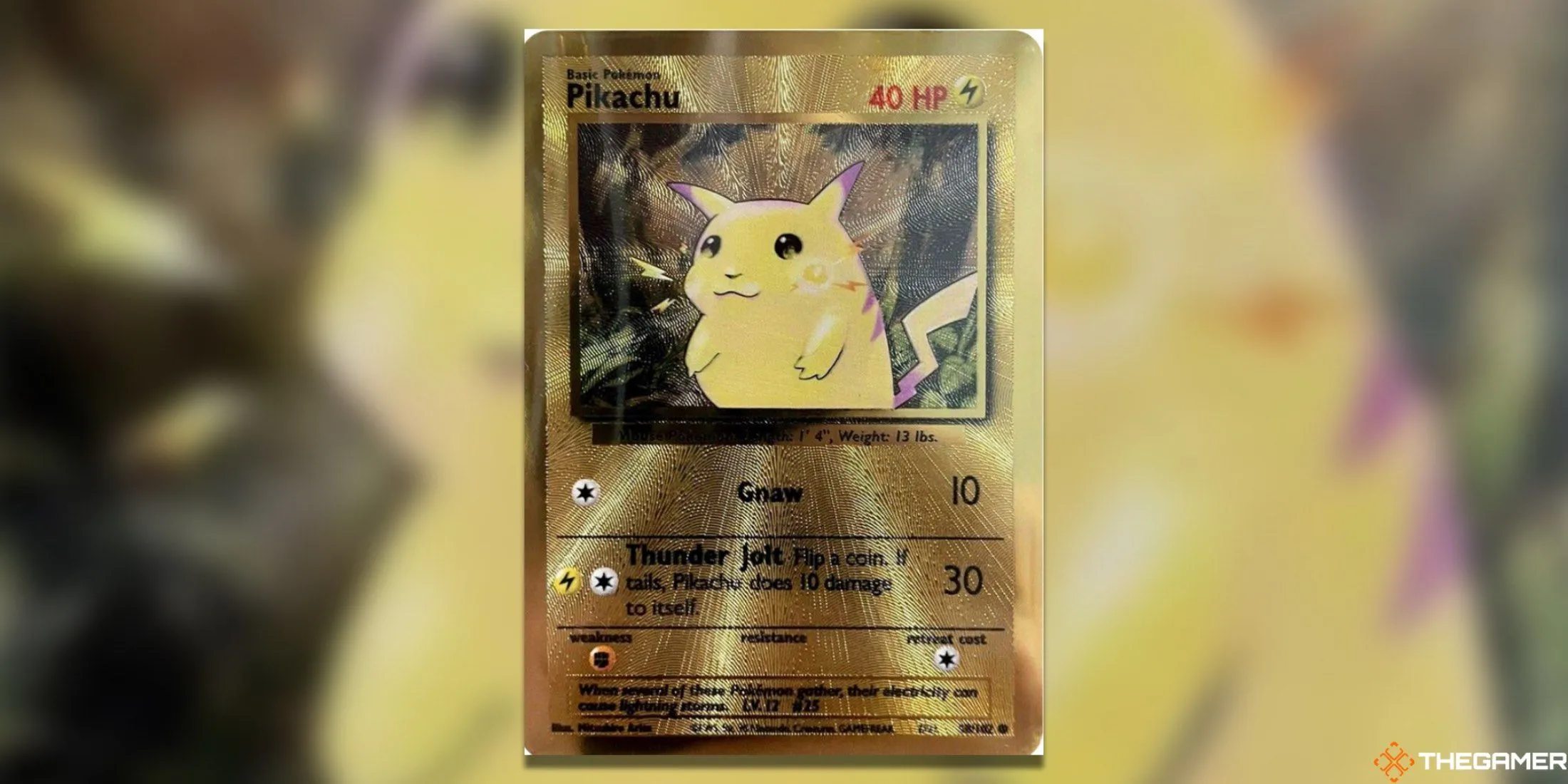 Thẻ Pikachu kim loại từ bộ Celebrations, tái hiện artwork Base Set kinh điển Pokemon TCG